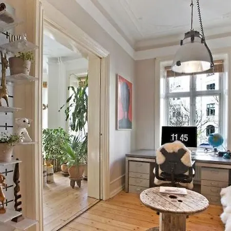 With Excellent Location * Copenhague